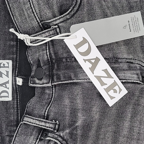 Gray Jeans-High Rise Oasis Vintage Straight Up by Daze Denim-Milkyway - Picture 6 of 16